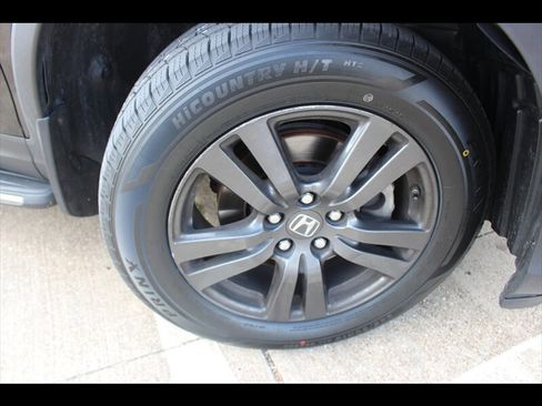 Used 2019 Honda Ridgeline Sport image 35