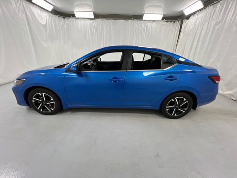 Used 2024 Nissan Sentra SV w/ All-Weather Package FWD image 5