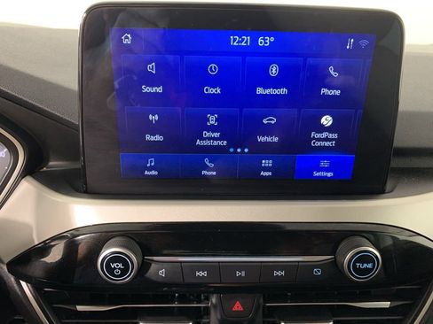 Used 2021 Ford Escape SE w/ Convenience Package image 23