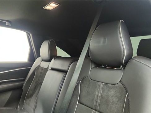 Used 2020 Acura MDX A-Spec image 33