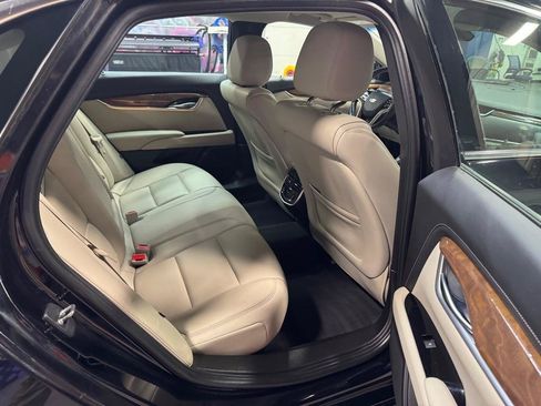 Used 2019 Cadillac XTS Luxury FWD image 14