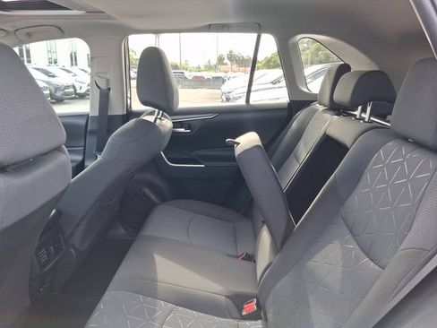 Used 2025 Toyota RAV4 XLE w/ Convenience Package FWD image 6