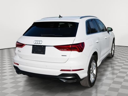 Used 2022 Audi Q3 2.0T Premium Plus w/ Premium Plus Package image 21