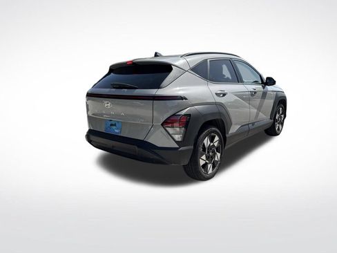 Used 2024 Hyundai Kona SEL FWD image 5