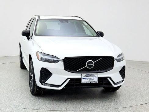 New 2026 Volvo XC60 B5 Core image 2