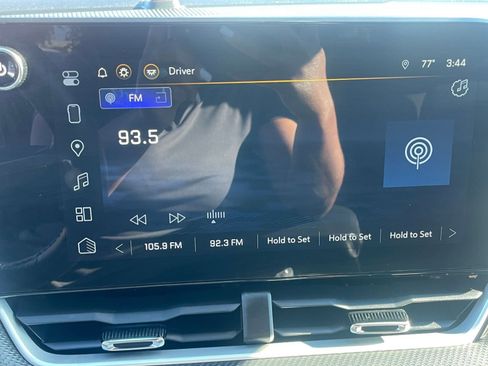 Used 2025 Chevrolet Equinox LT image 21