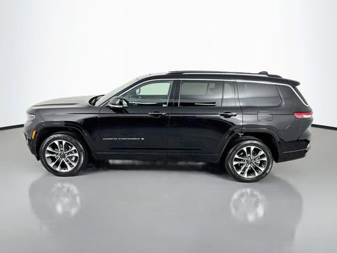 Used 2023 Jeep Grand Cherokee L Overland w/ Luxury Tech Group IV AWD/4WD image 8