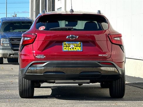 Used 2024 Chevrolet Trax ACTIV image 6