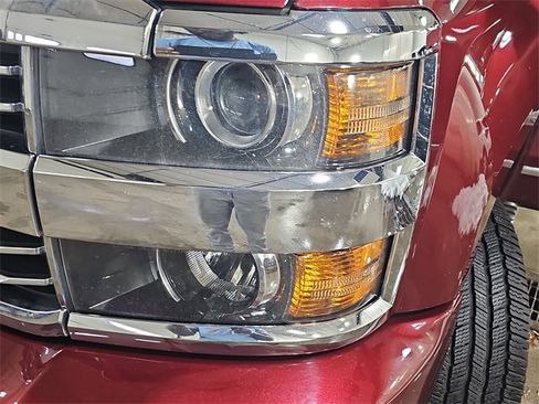 Used 2015 Chevrolet Silverado 3500 High Country w/ Duramax Plus Package image 30