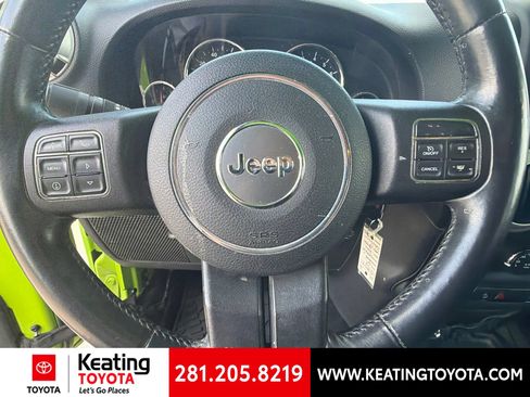 Used 2013 Jeep Wrangler Rubicon w/ PWR Convenience Group AWD/4WD image 13