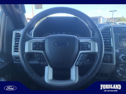 Used 2015 Ford F150 Lariat w/ Equipment Group 502A Luxury AWD/4WD image 9