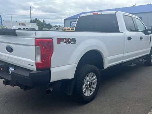 Used 2018 Ford F350 XLT w/ XLT Value Package AWD/4WD image 9