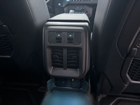 New 2025 Ford Bronco Big Bend image 17