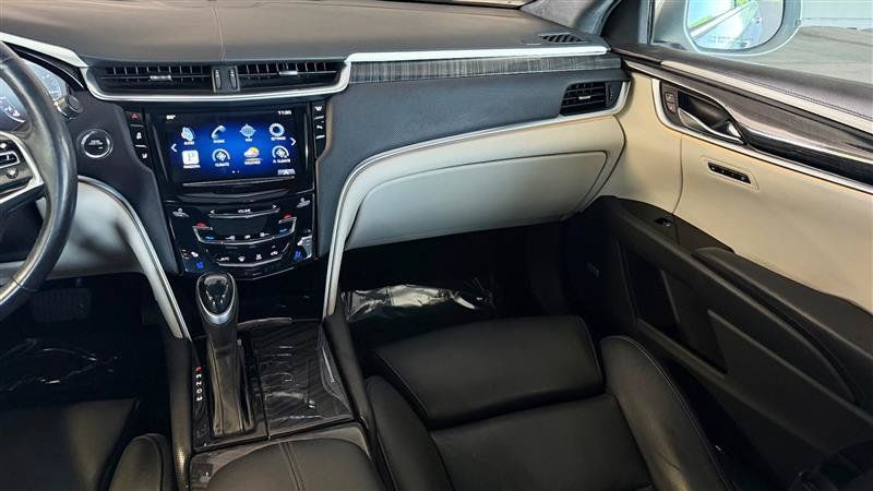 Used 2014 Cadillac XTS Platinum AWD/4WD image 17