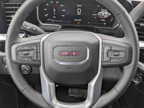 New 2026 GMC Sierra 1500 SLE image 20