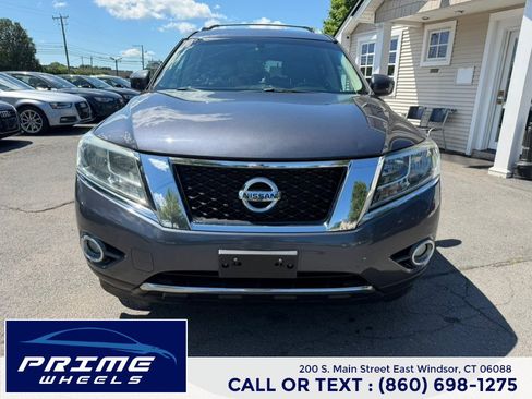 Used 2014 Nissan Pathfinder SL w/ SL Premium Package AWD/4WD image 2