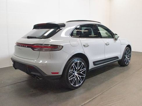 New 2026 Porsche Macan image 10