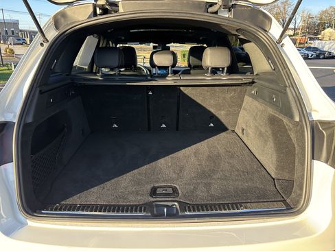 Used 2021 Mercedes-Benz GLC 300 image 18