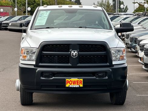 Used 2017 RAM 3500 ST AWD/4WD image 9
