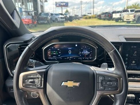 Certified 2023 Chevrolet Silverado 1500 High Country AWD/4WD image 35