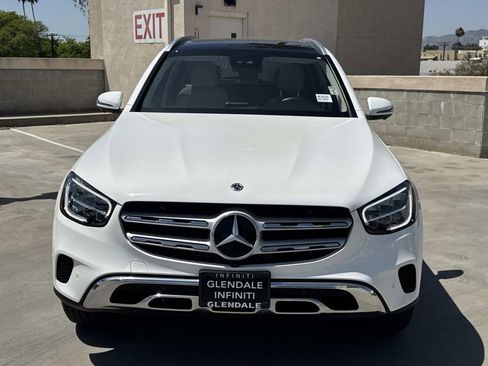 Used 2022 Mercedes-Benz GLC 300 image 2