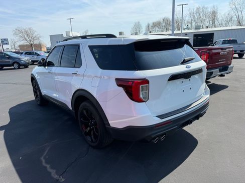 Used 2023 Ford Explorer ST w/ Equipment Group 401A image 4