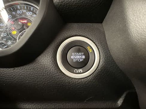 Used 2021 RAM 1500 Big Horn AWD/4WD image 10