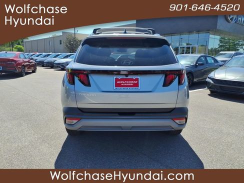 Used 2025 Hyundai Tucson SEL FWD image 4