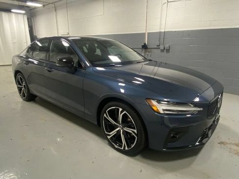 Used 2025 Volvo S60 B5 Core AWD/4WD image 5
