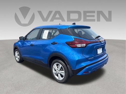 Used 2024 Nissan Kicks S FWD image 18