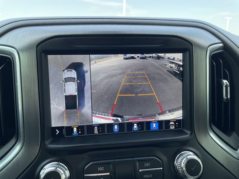 Used 2021 GMC Sierra 2500 Denali w/ Denali Ultimate Package image 13