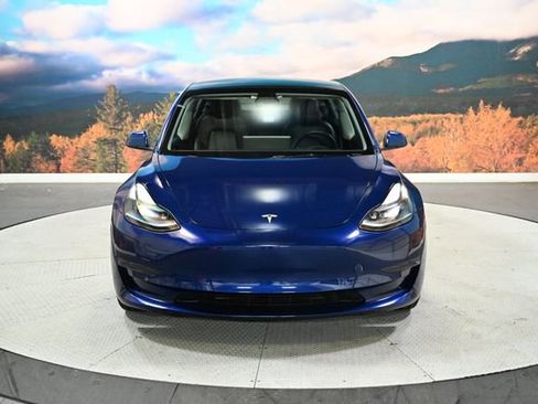 Used 2023 Tesla Model 3 Standard Range RWD image 2