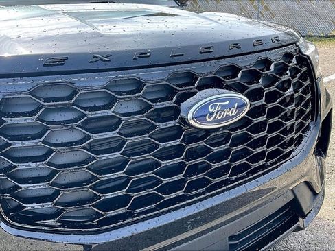 New 2026 Ford Explorer ST-Line AWD/4WD image 35
