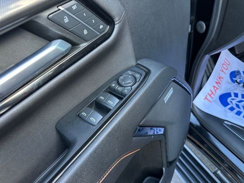 Used 2024 GMC Sierra 2500 AT4 w/ AT4 Premium Plus Package image 16