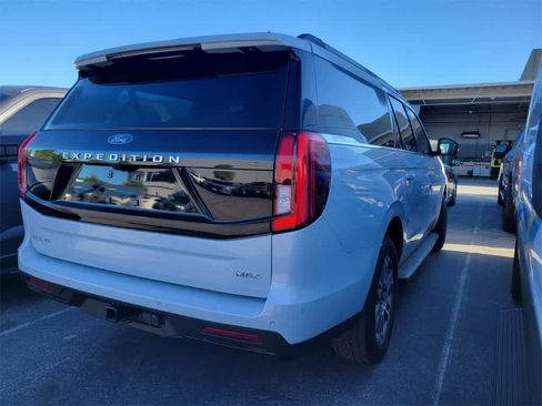 Used 2025 Ford Expedition Max Active image 7