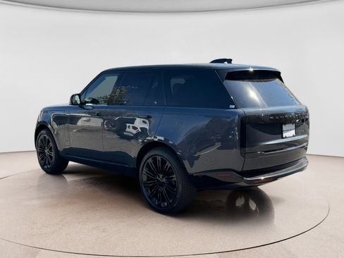 New 2026 Land Rover Range Rover SE AWD/4WD image 3