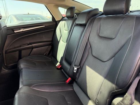 Used 2019 Ford Fusion Titanium image 6