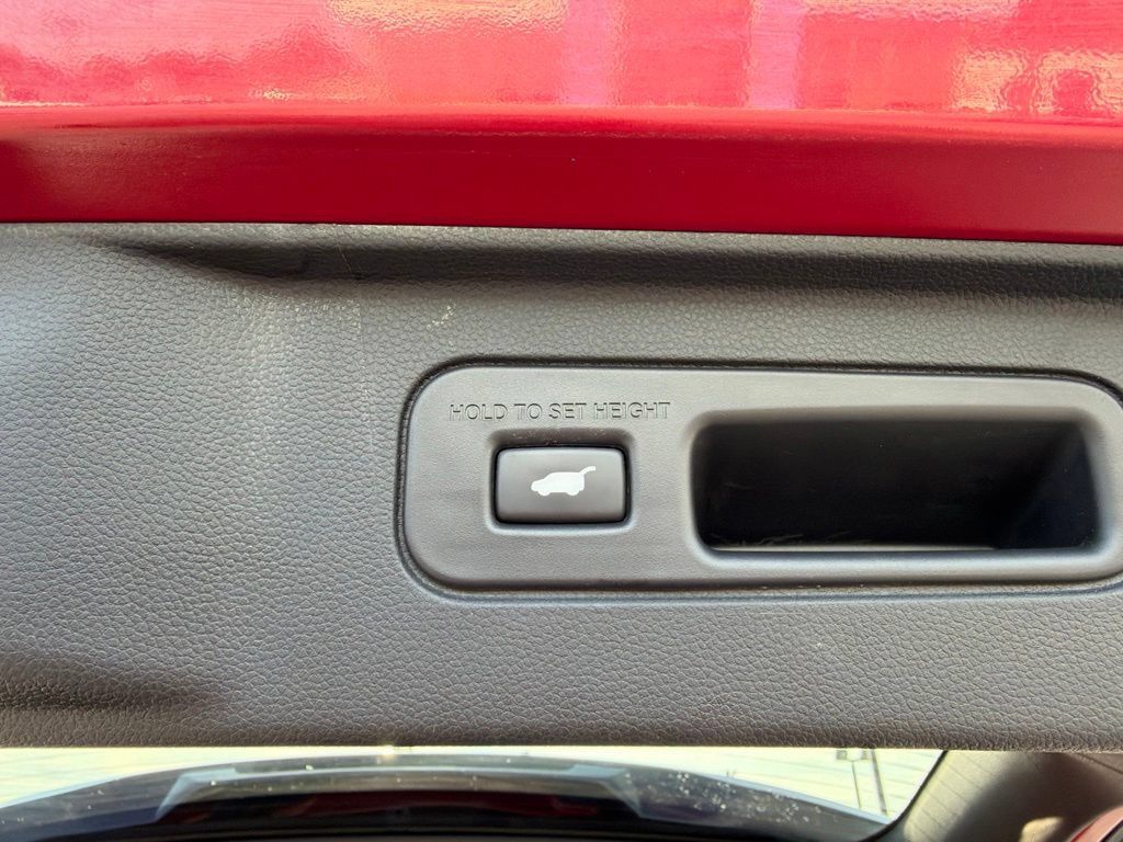 Used 2023 Honda Pilot Elite image 15