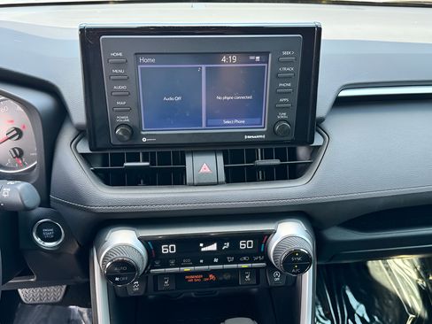 Used 2022 Toyota RAV4 XLE w/ Convenience Package AWD/4WD image 7