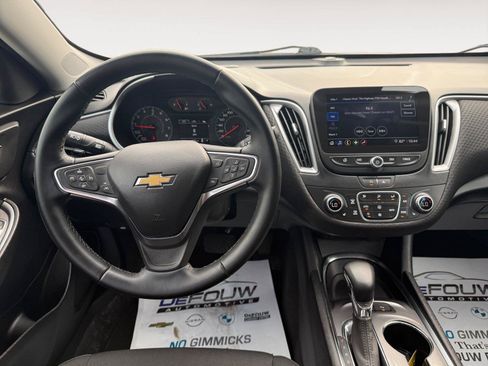 Used 2024 Chevrolet Malibu LT w/ Sport Edition FWD image 13