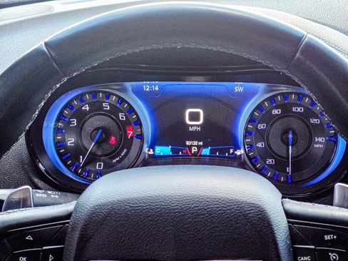 Used 2019 Chrysler 300 S image 22