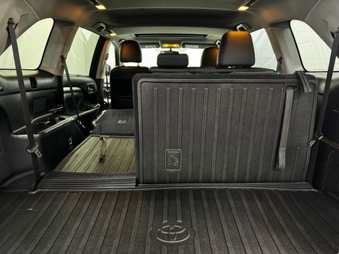 Used 2015 Toyota Highlander XLE AWD/4WD image 41