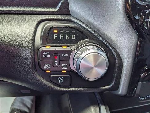 Used 2024 RAM 1500 Laramie AWD/4WD image 19
