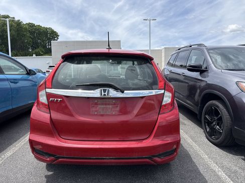 Used 2018 Honda Fit EX image 4