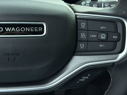 New 2026 Jeep Grand Wagoneer Limited AWD/4WD image 27