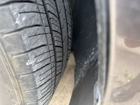 Used 2024 Toyota Camry LE FWD image 9