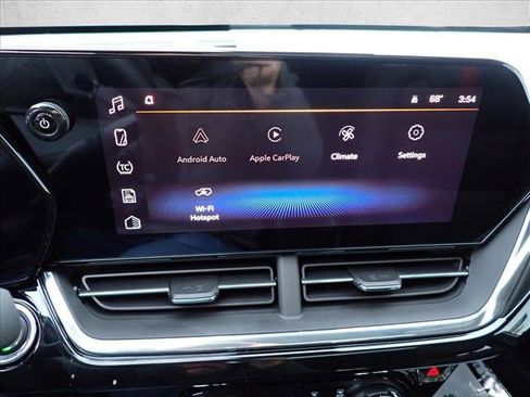 New 2026 Chevrolet Trax RS w/ Sunroof Package image 22