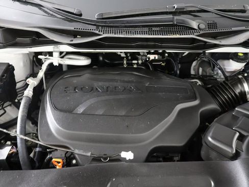 Used 2024 Honda Odyssey Sport image 23