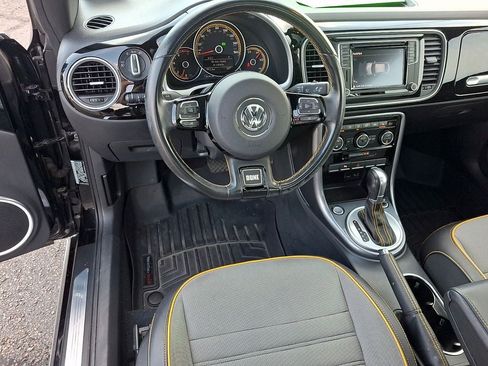 Used 2017 Volkswagen Beetle 1.8T Dune FWD image 11