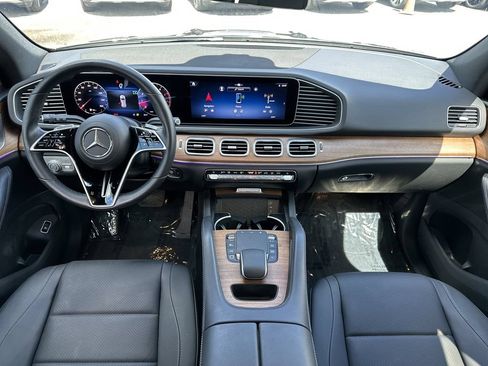 Used 2025 Mercedes-Benz GLE 450 4MATIC image 13